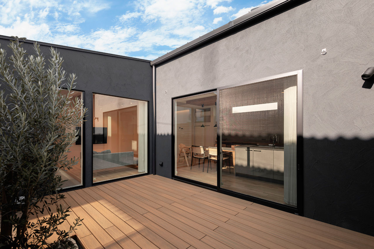 クラシスホーム 【1000万円台/3LDK/31.7坪/平屋/土間/中庭/間取り図】開放感と素材感を楽しむナチュラルモダンな家の建築実例画像3