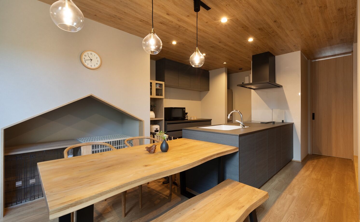 クラシスホーム 【1000万円台/3LDK/33坪/和モダン/吹抜け/間取図】畳スペースで多彩に暮らす。未来まで安心の和モダンの家の建築実例画像5