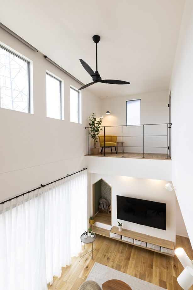 クラシスホーム 【1000万円台/3LDK/北欧モダン/吹抜け/間取り図】白いタイル外壁が映える。秘密基地ヌックと大空間LDKの家の建築実例画像13