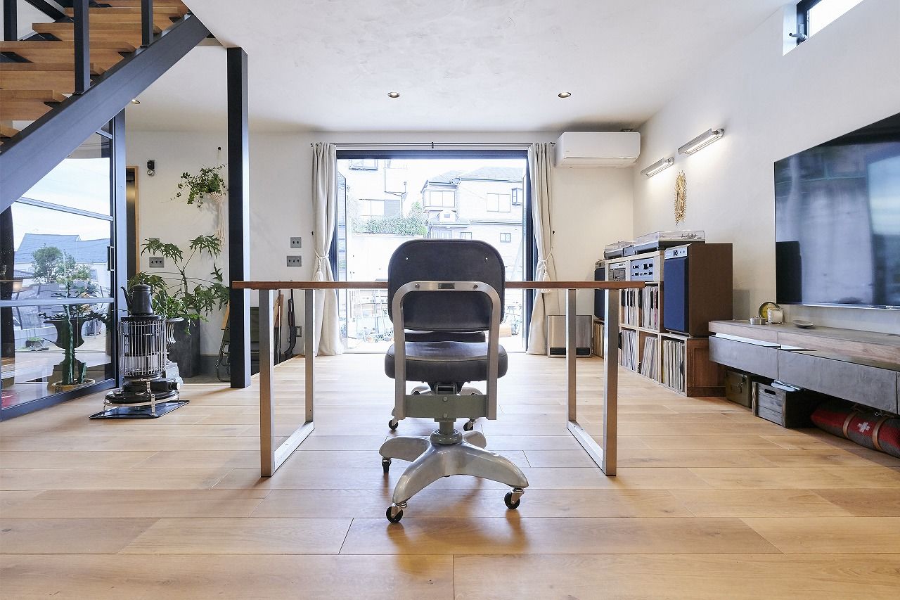 スタジオ・チッタ 【2000万円台/30坪台/間取り図】玄関を開けたらそこは…倉庫？こだわりのアイテムを自由に飾る「ITEM BOX」の建築実例画像6