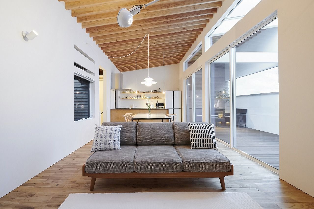 スタジオ・チッタ 【3000万円台/間取り図/完全分離二世帯住宅】杉板張とユニークなフォルムが印象的な「くぬぎ山のいえ」の建築実例画像6