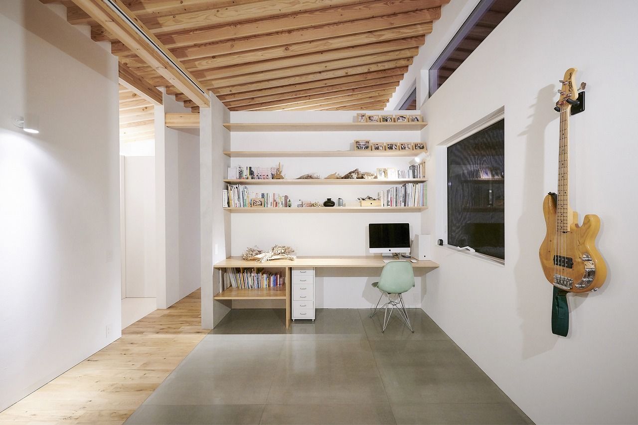 スタジオ・チッタ 【3000万円台/間取り図/完全分離二世帯住宅】杉板張とユニークなフォルムが印象的な「くぬぎ山のいえ」の建築実例画像9