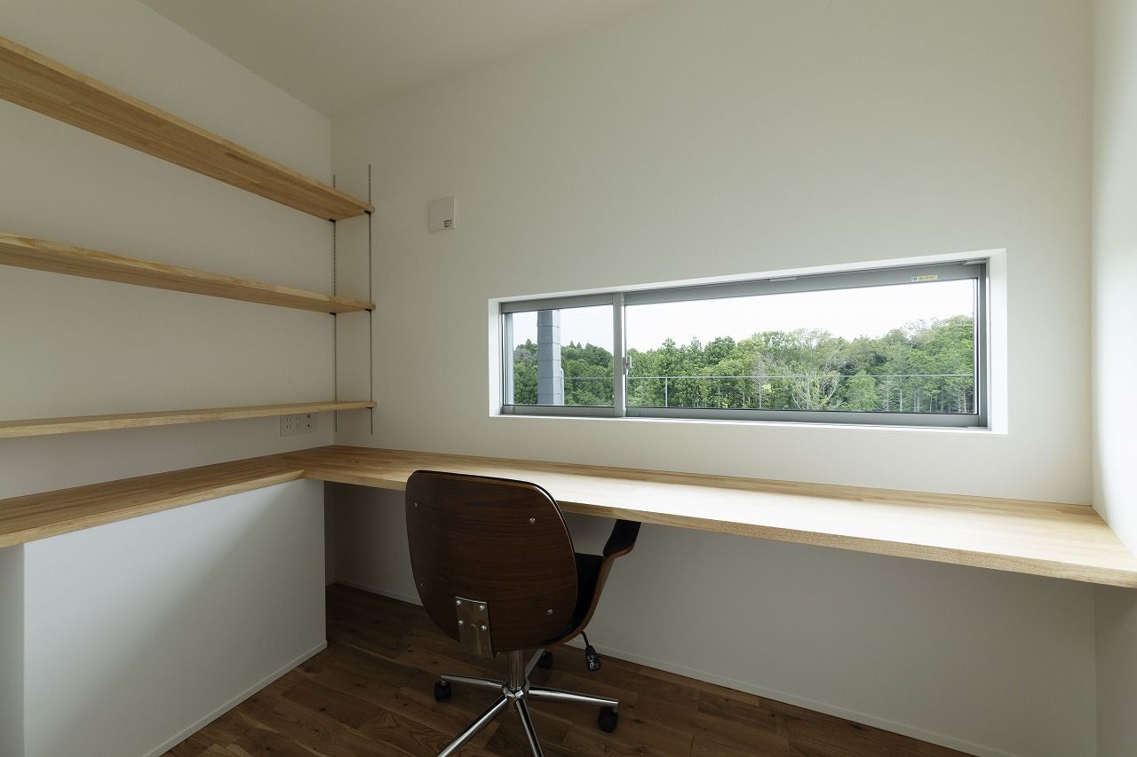 スタジオ・チッタ 【4000万円台／38.7坪／間取り有】絶景をひとりじめするガラス張りの「Location」リビングの建築実例画像7