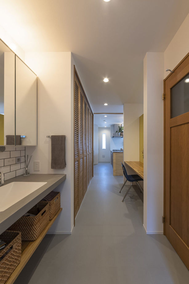 スタジオ・チッタ 【2100万円／31.6坪／間取り図／2階リビング】人目を気にせずに寛げるプライベートテラスのある家の建築実例画像10