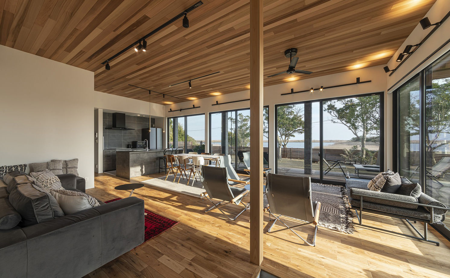 スタジオ・チッタ 【3280万円／27坪／間取り図／平屋】海辺の景色を愉しみながら、ゆったりと寛ぐ非日常空間の建築実例画像4