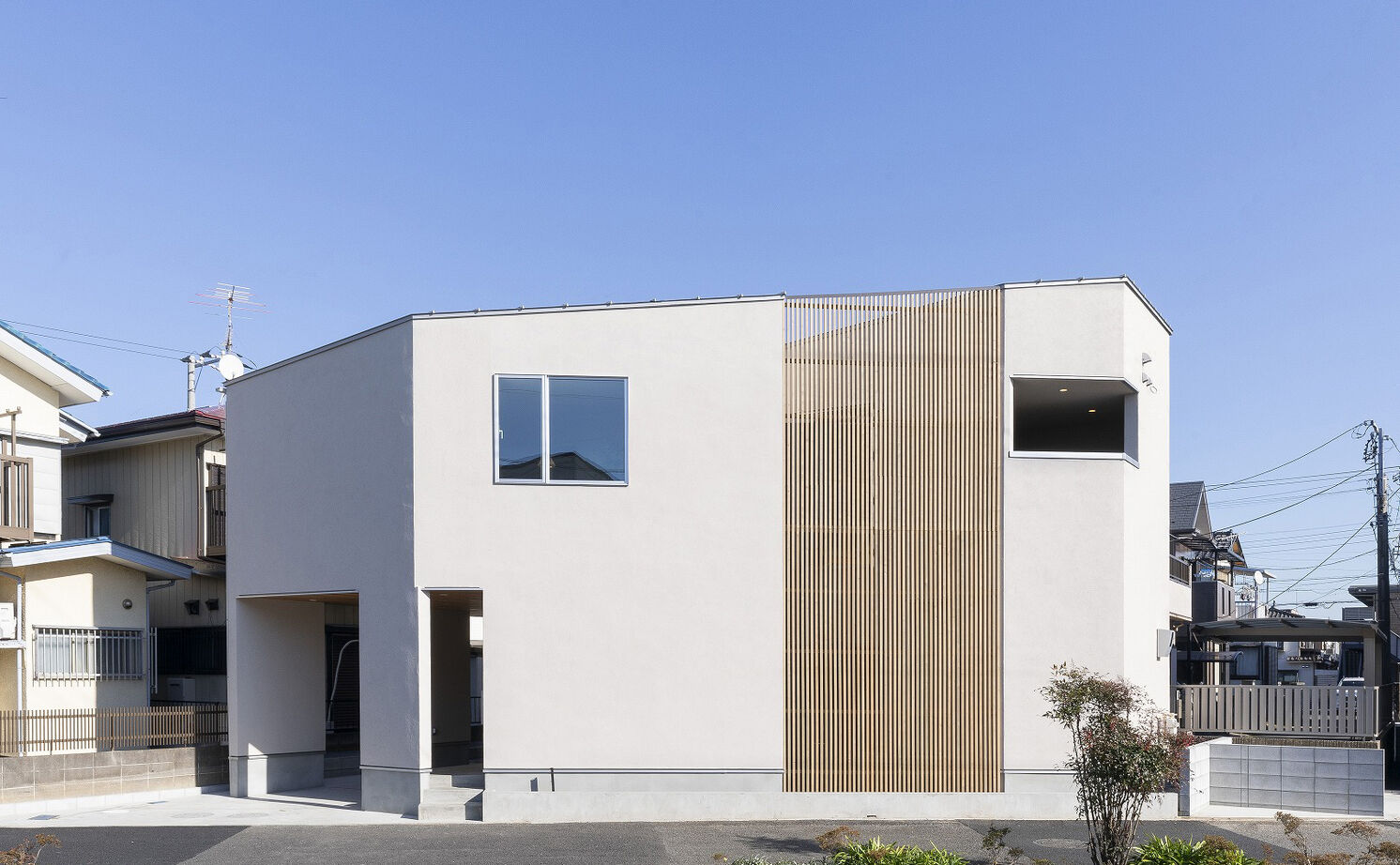 スタジオ・チッタ 【3500万円／40坪／間取り有／ガレージハウス】変形地ならではの奥行き間取りがユニークな2階リビングの家の建築実例画像2