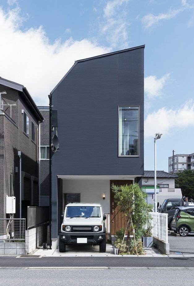 スタジオ・チッタ 【2000万円／21.3坪／間取り有／狭小住宅】限られた空間に“好き”を凝縮をした、北欧ヴィンテージの家の建築実例画像2