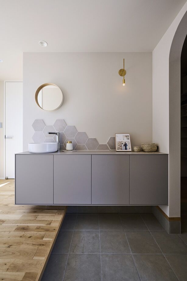 スタジオ・チッタ 【3100万円／37.6坪／間取り有／回遊動線】ウチに開く中庭が光と開放感をもたらす居心地のよい住まいの建築実例画像2