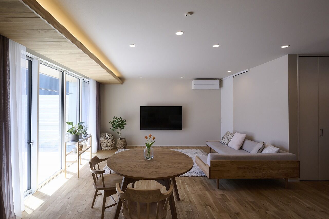 スタジオ・チッタ 【3100万円／37.6坪／間取り有／回遊動線】ウチに開く中庭が光と開放感をもたらす居心地のよい住まいの建築実例画像4