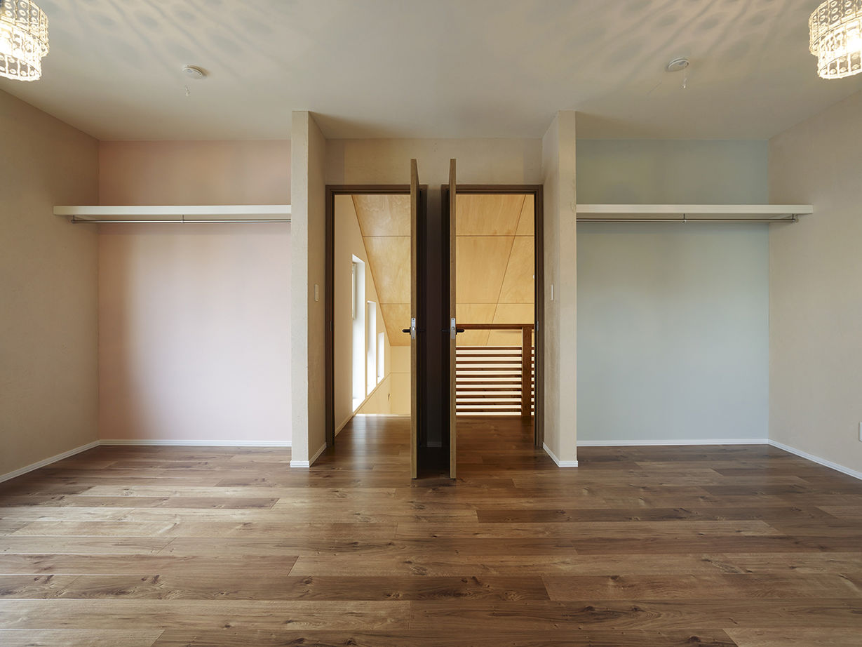 JOYハウス（西條産業） <札幌市/4人家族/32坪/天然素材/床暖房/壁面収納>本質的な心地良さを追求、狭小地の可能性を広げる家の建築実例画像4