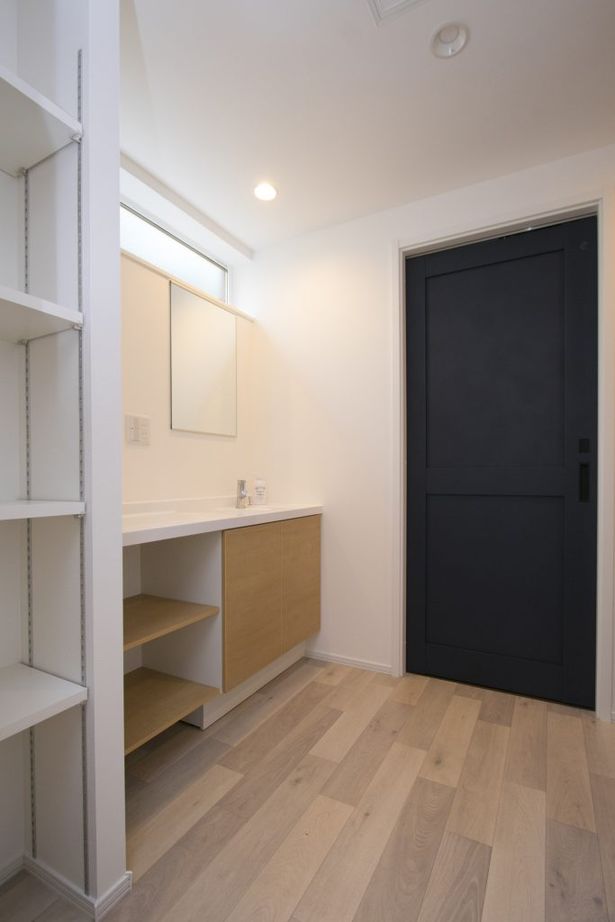 JOYハウス（西條産業） <小樽市/3LDK/カーポート>細長い土地を有効的に活かした設計力の光る、2階リビングの家の建築実例画像6