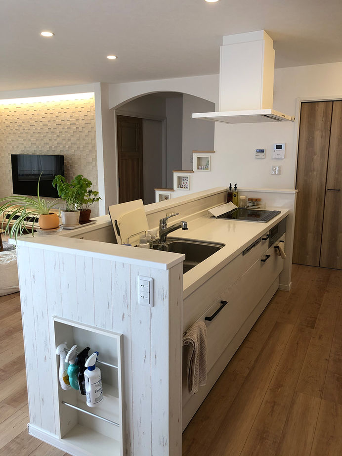 JOYハウス（西條産業） <虻田郡/フレンチカントリー風>ヨーロッパの街並みを再現！友人も呼べる広々LDKでときめく暮らしをの建築実例画像6