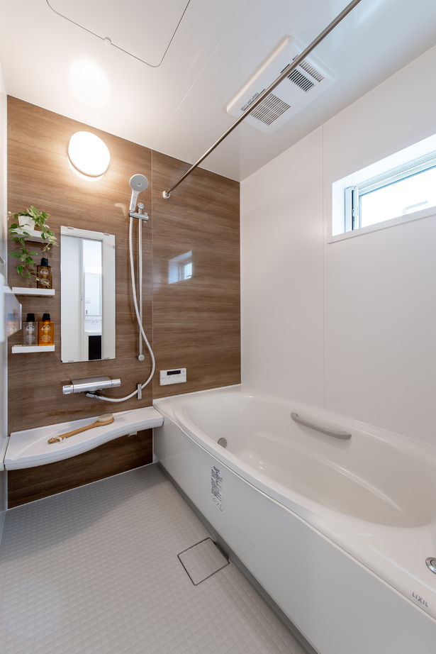 アクティブハウス 【1000万円台/20坪台/間取り有】家族の絆が深まるリビング階段。動線計画が行き届いた理想の住まいをの建築実例画像10