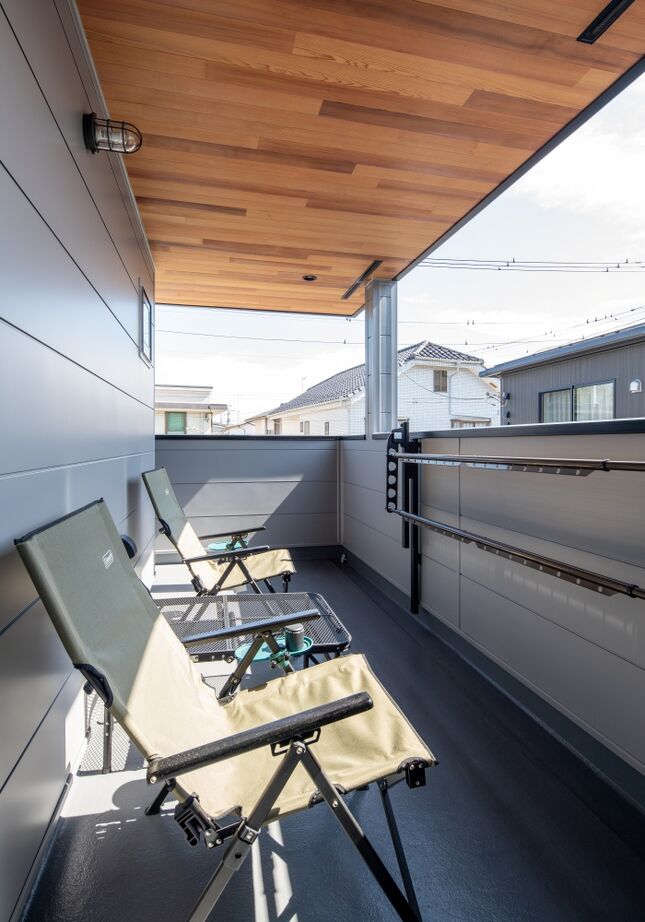 ハウスイズム建築設計事務所 【2230万円/間取り有】バイクを磨き、釣り道具を整える。ガレージで趣味に没頭できる、自分だけの秘密基地の建築実例画像4