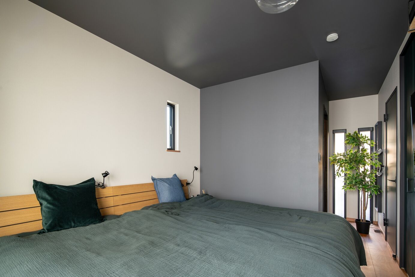 ハウスイズム建築設計事務所 【2230万円/間取り有】バイクを磨き、釣り道具を整える。ガレージで趣味に没頭できる、自分だけの秘密基地の建築実例画像18