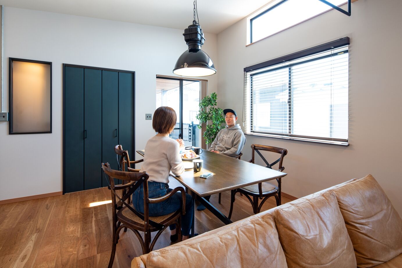 ハウスイズム建築設計事務所 【2230万円/間取り有】バイクを磨き、釣り道具を整える。ガレージで趣味に没頭できる、自分だけの秘密基地の建築実例画像20