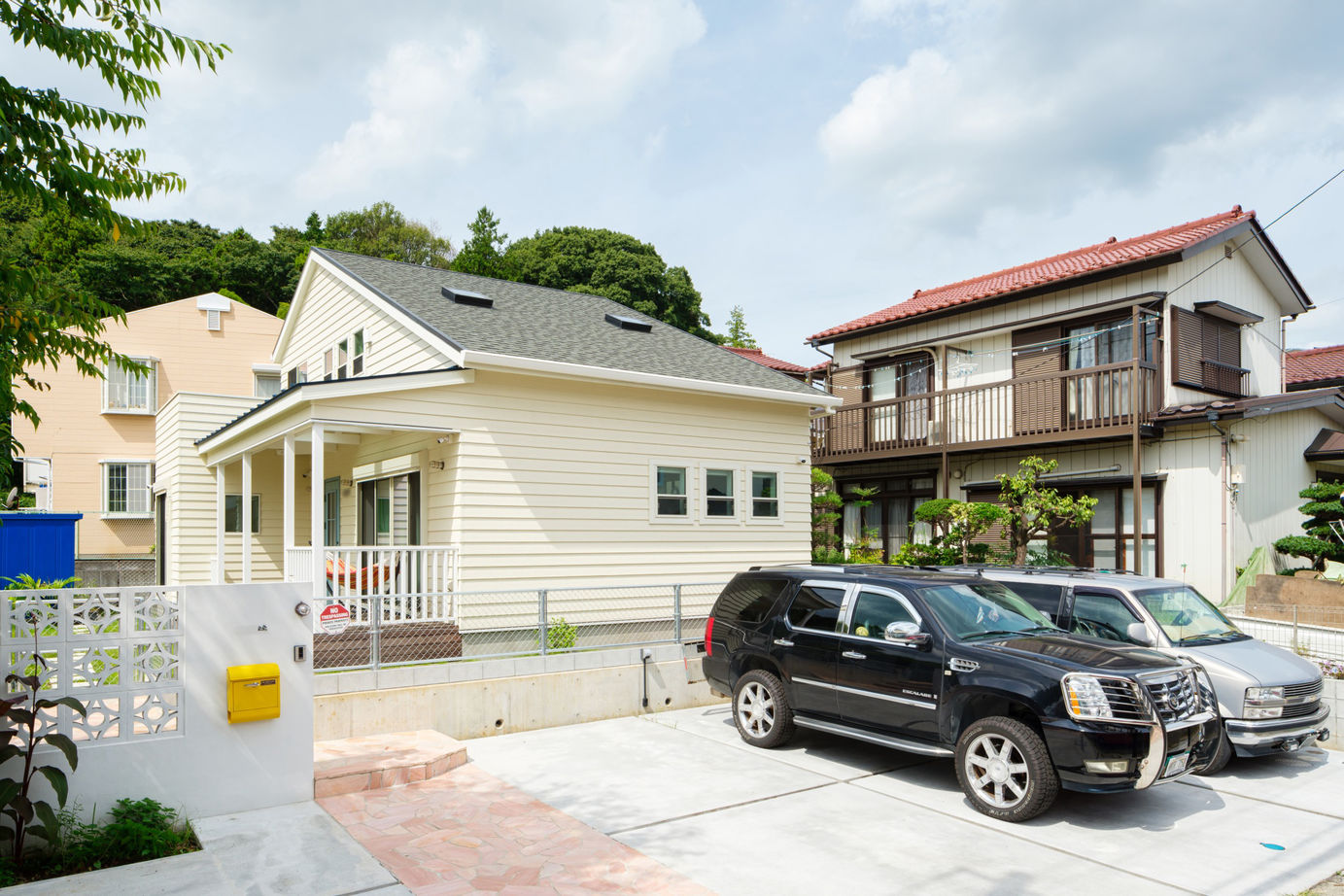 ハウスイズム建築設計事務所 【2700万円/30坪台/平屋風/間取り有】ハンモックに揺られながら、風を感じる。ウッドデッキが家族の特等席の建築実例画像2