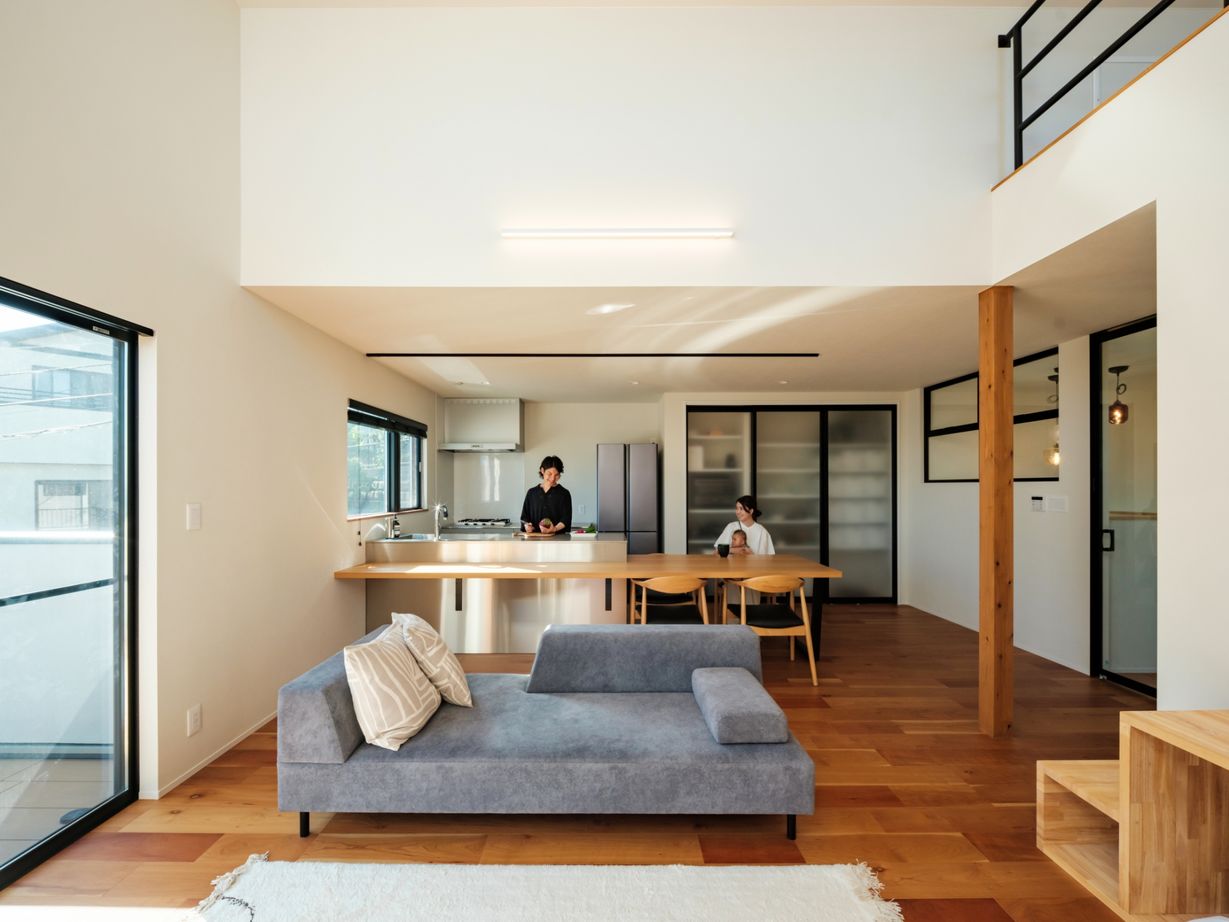 ハウスイズム建築設計事務所 【2700万円台/間取り有】焼きたてのおつまみと映画に浸る。海を一望するバルコニーで、心ほどける晩酌時間の建築実例画像5