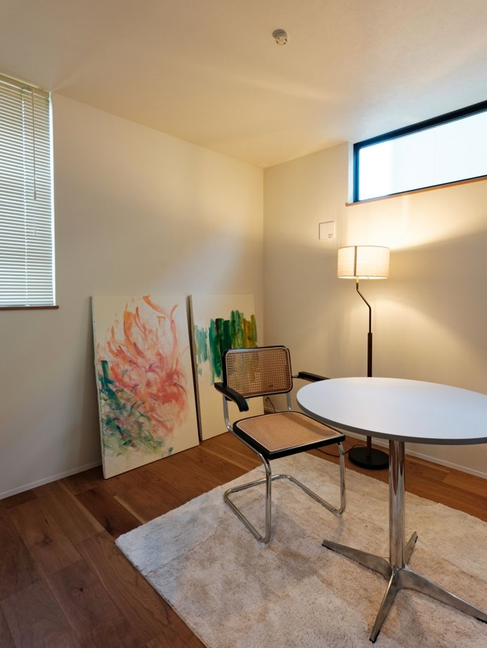 ハウスイズム建築設計事務所 【2700万円台/間取り有】焼きたてのおつまみと映画に浸る。海を一望するバルコニーで、心ほどける晩酌時間の建築実例画像15