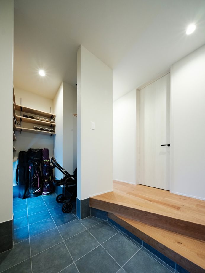 ハウスイズム建築設計事務所 【2700万円台/間取り有】焼きたてのおつまみと映画に浸る。海を一望するバルコニーで、心ほどける晩酌時間の建築実例画像17