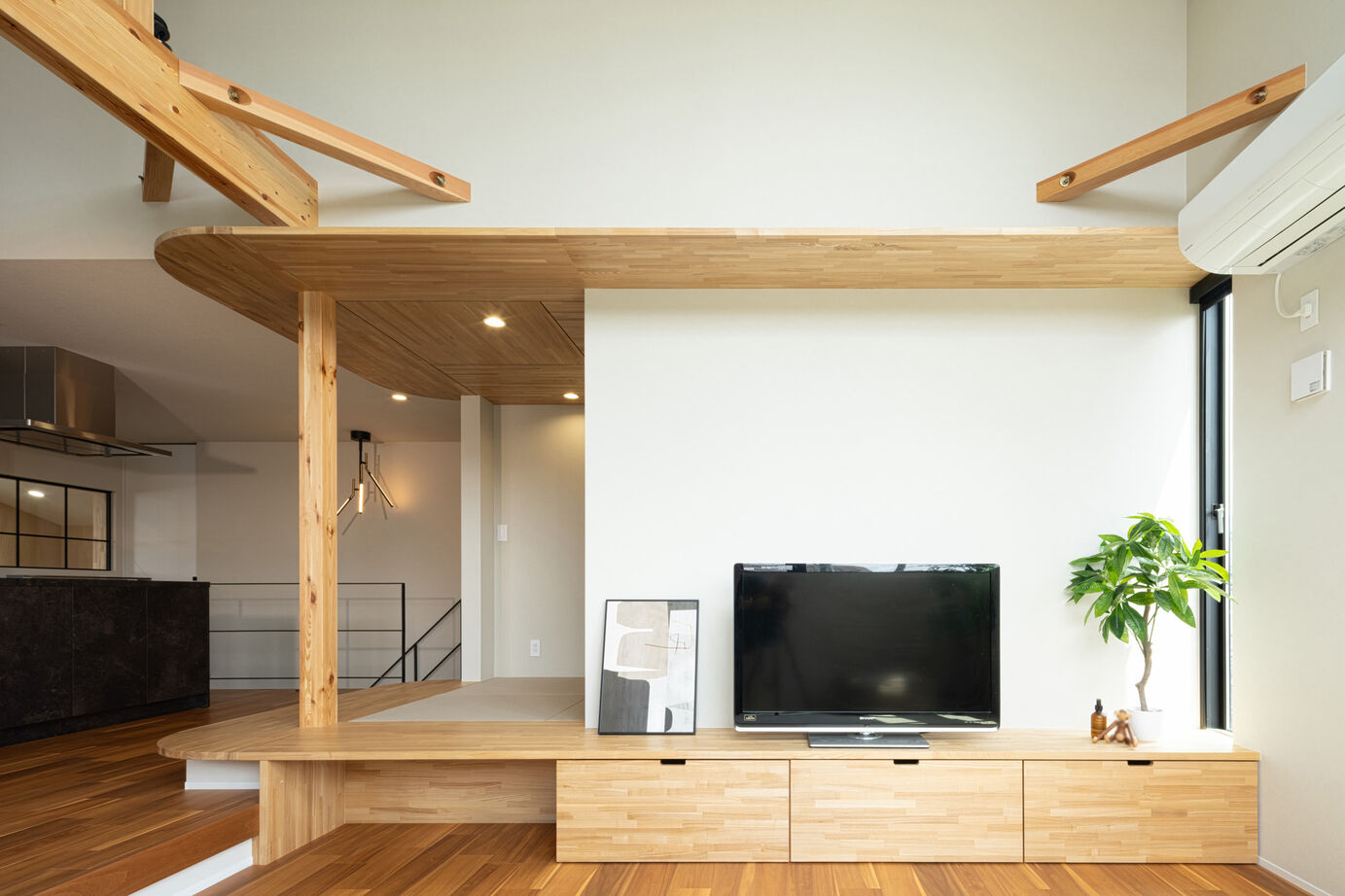 ハウスイズム建築設計事務所 【5500～5999万円/60坪台/二世帯】家の中にバスケ用の体育館！一緒に汗をかいて育む家族の絆の建築実例画像6