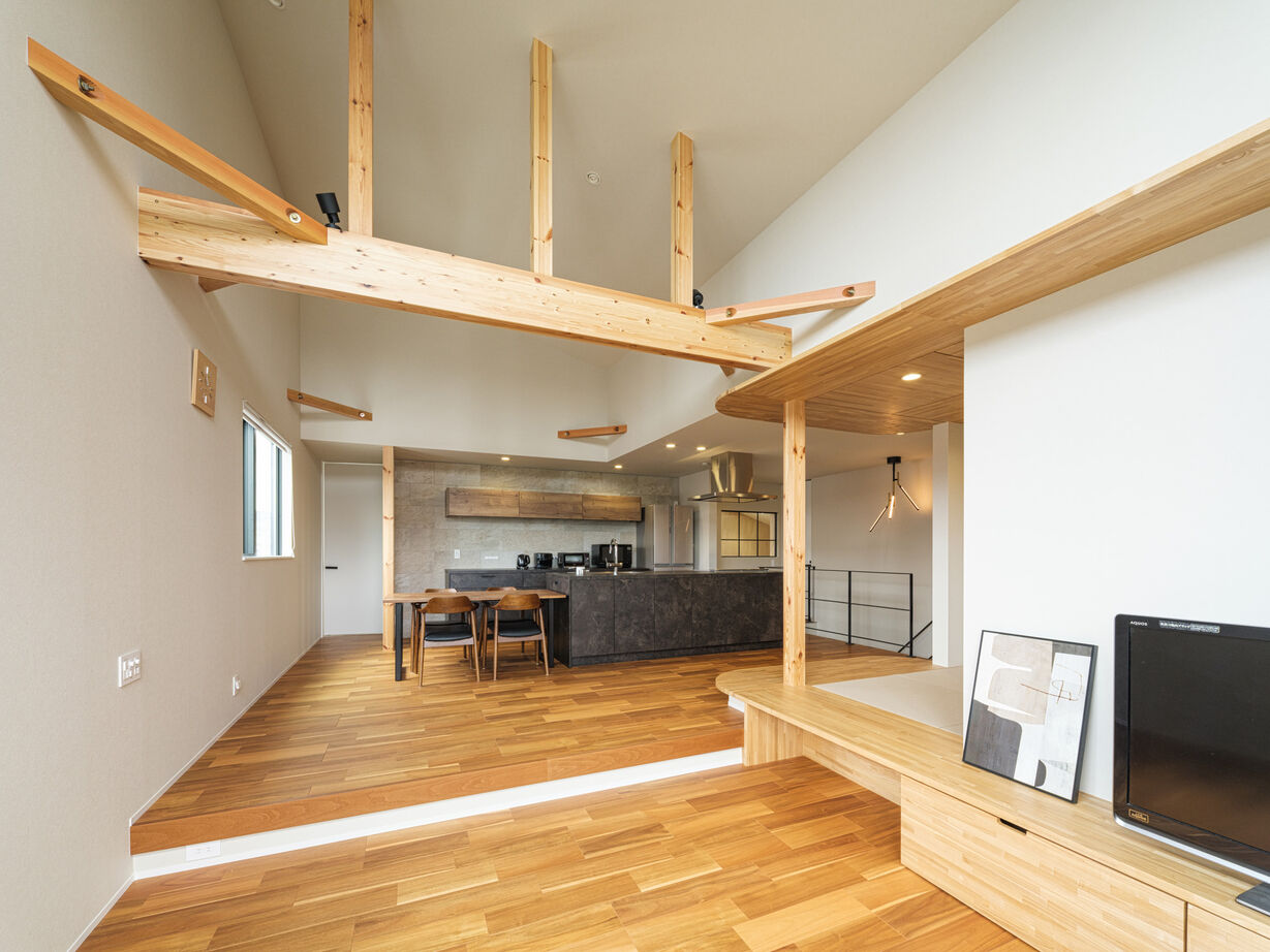 ハウスイズム建築設計事務所 【5500～5999万円/60坪台/二世帯】家の中にバスケ用の体育館！一緒に汗をかいて育む家族の絆の建築実例画像8