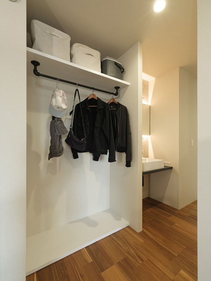 ハウスイズム建築設計事務所 【5500～5999万円/60坪台/二世帯】家の中にバスケ用の体育館！一緒に汗をかいて育む家族の絆の建築実例画像13