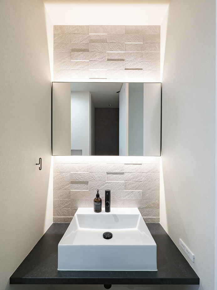 ハウスイズム建築設計事務所 【5500～5999万円/60坪台/二世帯】家の中にバスケ用の体育館！一緒に汗をかいて育む家族の絆の建築実例画像14