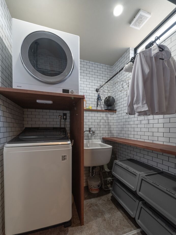 ハウスイズム建築設計事務所 【3500～3999万円/間取り有】青空の下、広い庭で子どもたちがのびのび遊ぶ。週末のひとときが特別な時間にの建築実例画像10