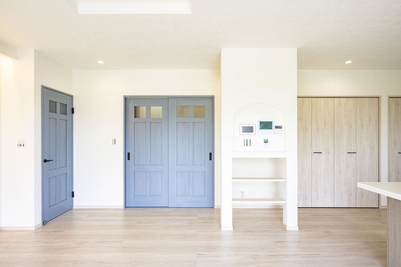 小向建設 【前橋市】カフェ風インテリアの家 / タイルデッキ / 店舗併用住宅の建築実例画像4