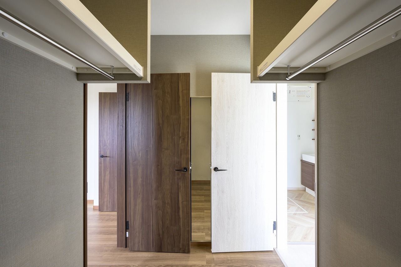 小向建設 【前橋市】カフェ風インテリアの家 / タイルデッキ / 店舗併用住宅の建築実例画像7