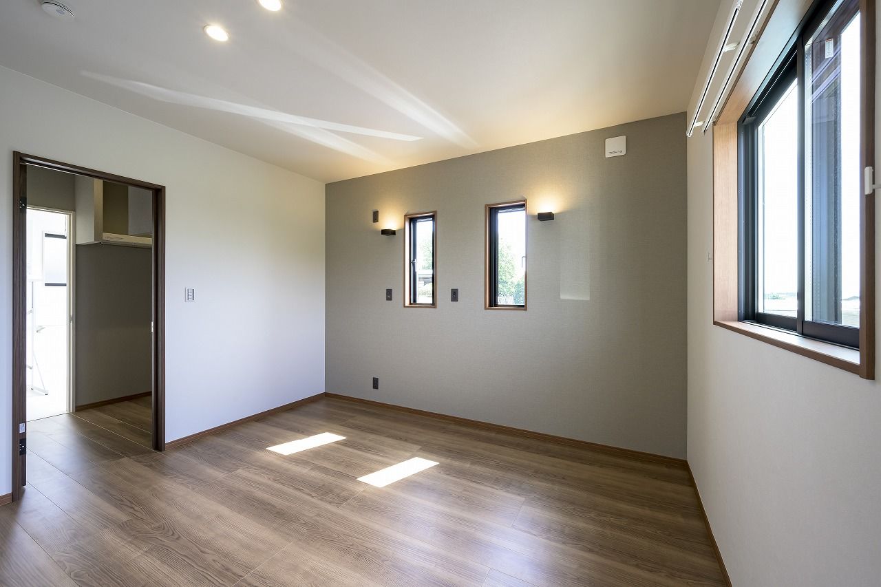 小向建設 【前橋市】カフェ風インテリアの家 / タイルデッキ / 店舗併用住宅の建築実例画像8