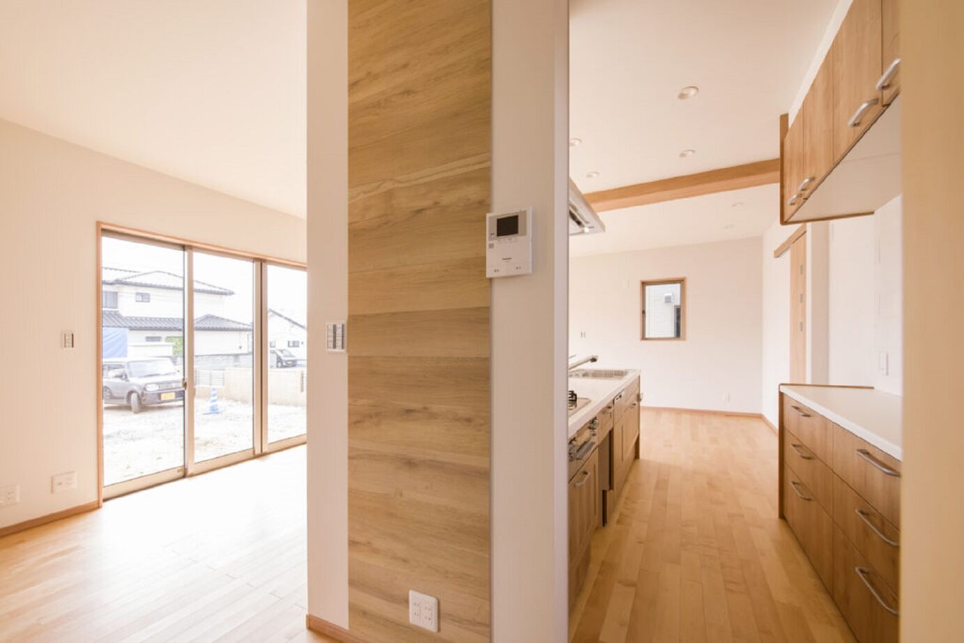 小向建設 【みどり市】自然光と木のぬくもりを感じる家の建築実例画像3