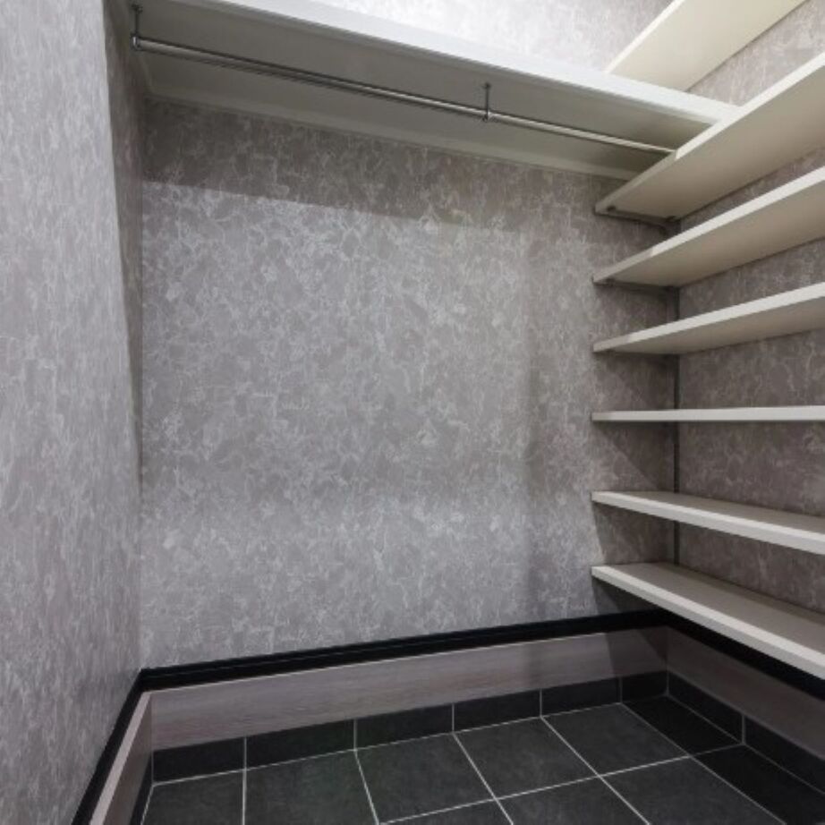 高井工務店 【大阪市内/平屋/狭小】シンプルでモノトーンにこだわった趣味を満喫する秘密基地。都市型平屋住宅の建築実例画像3