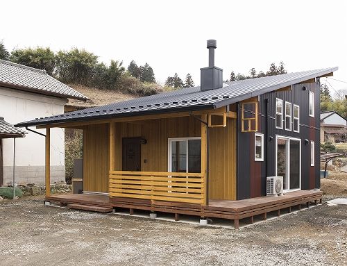 BinO前橋／立見建設 吹抜けを通して家族が繋がる。コンパクトで心地いい平屋＋αの木の家の建築実例画像