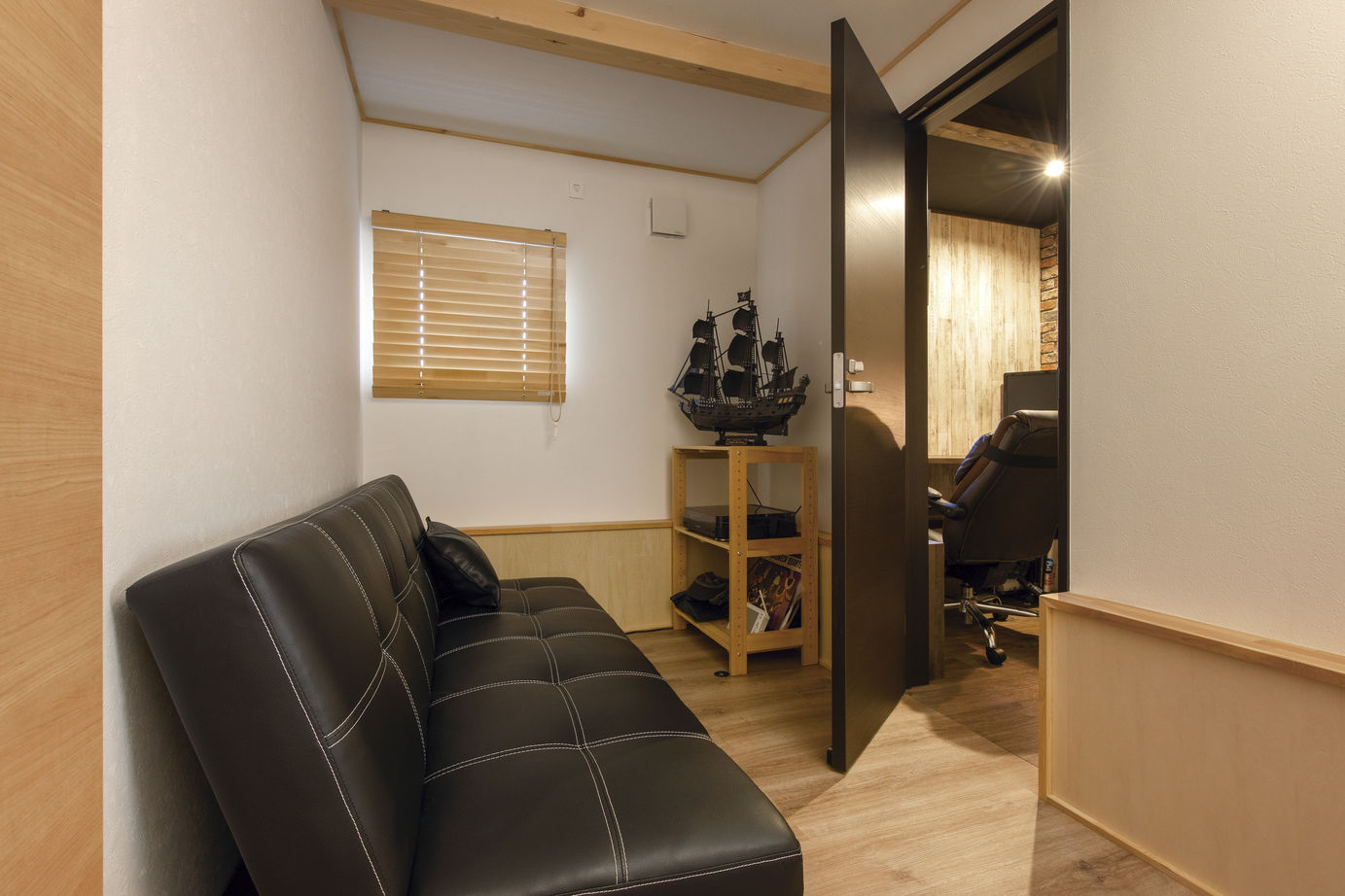 BinO前橋／立見建設 【1000万円台/約32坪】毎日の暮らしと趣味の空間がスキップフロアで繋がる！ワクワクが止まらない住まいの建築実例画像8