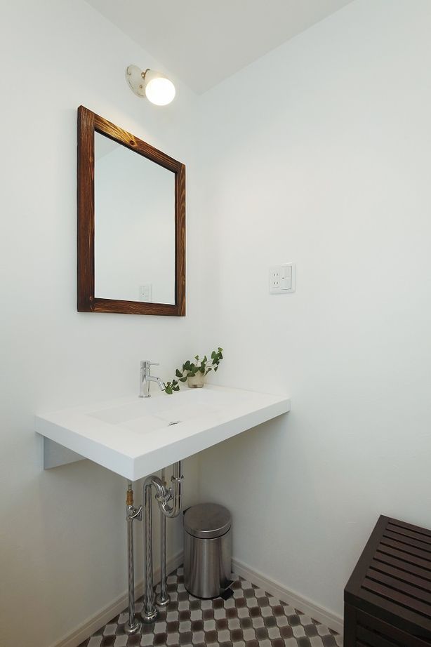 ヒロ建工 【1500～2000万円/20坪台/間取り有/埼玉県】スキップフロア＆吹き抜けカフェ風の家の建築実例画像7