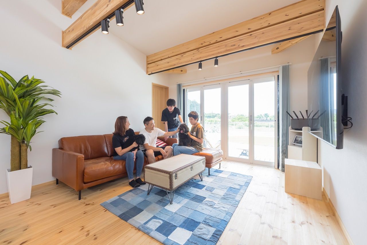 ヒロ建工 【2000万円台/間取り図有/埼玉県】大開口が内と外をつなぐアメリカンスタイルの平屋の建築実例画像2