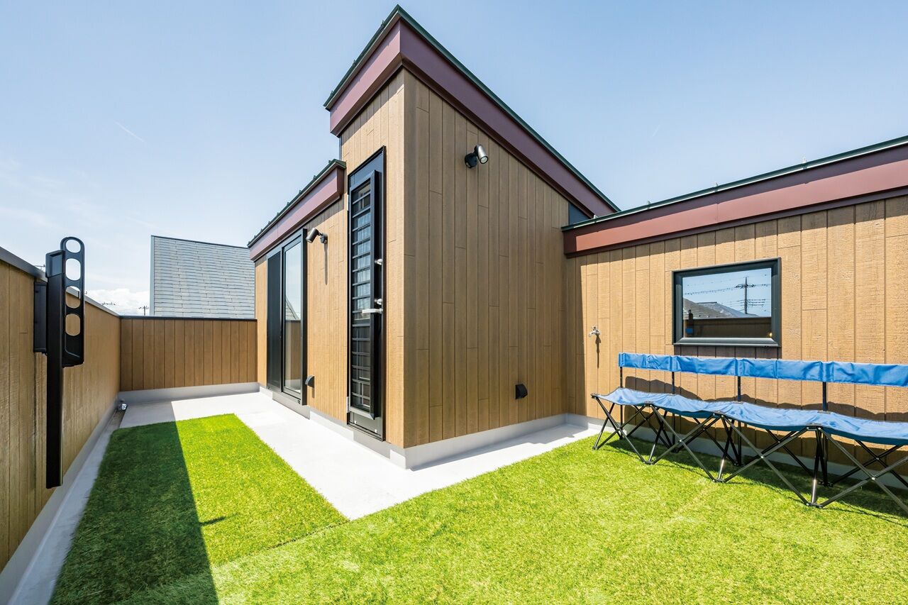 ヒロ建工 【2000万円台/間取り図有/埼玉県】日常がもっと楽しくなる、屋上バルコニーとガレージのある家の建築実例画像4