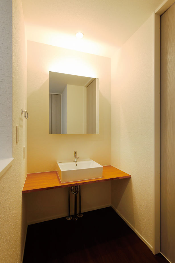 高山マテリアル 【1500万～1999万円／屋上/川崎市】見晴らしの良い高台を活かした住まいで、屋上ライフを楽しむの建築実例画像9