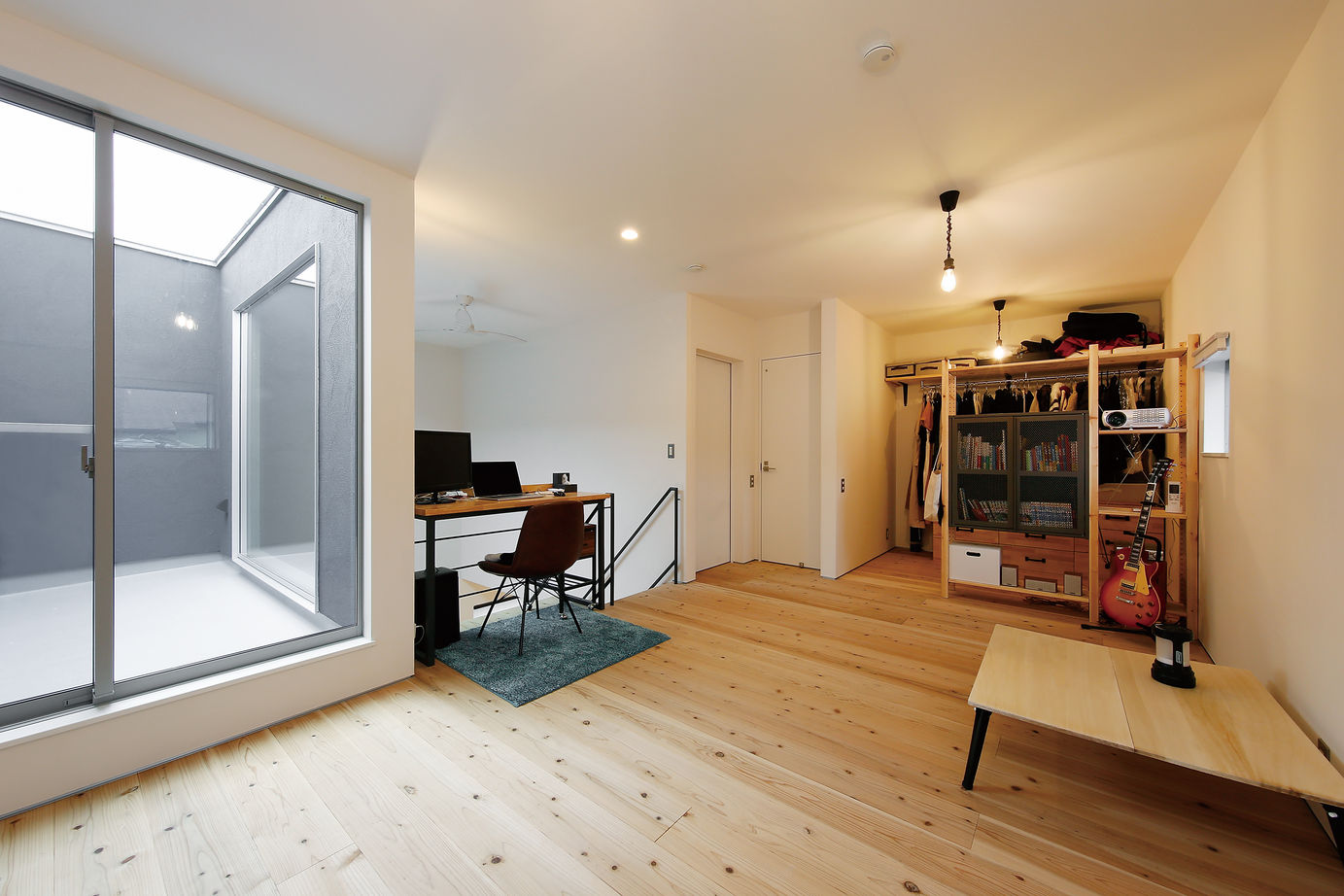 高山マテリアル 【1500万円～1999万円/逗子市】「湘南に住んで犬を飼おう！」。憧れの土地で夢を叶えた自然素材の家の建築実例画像7