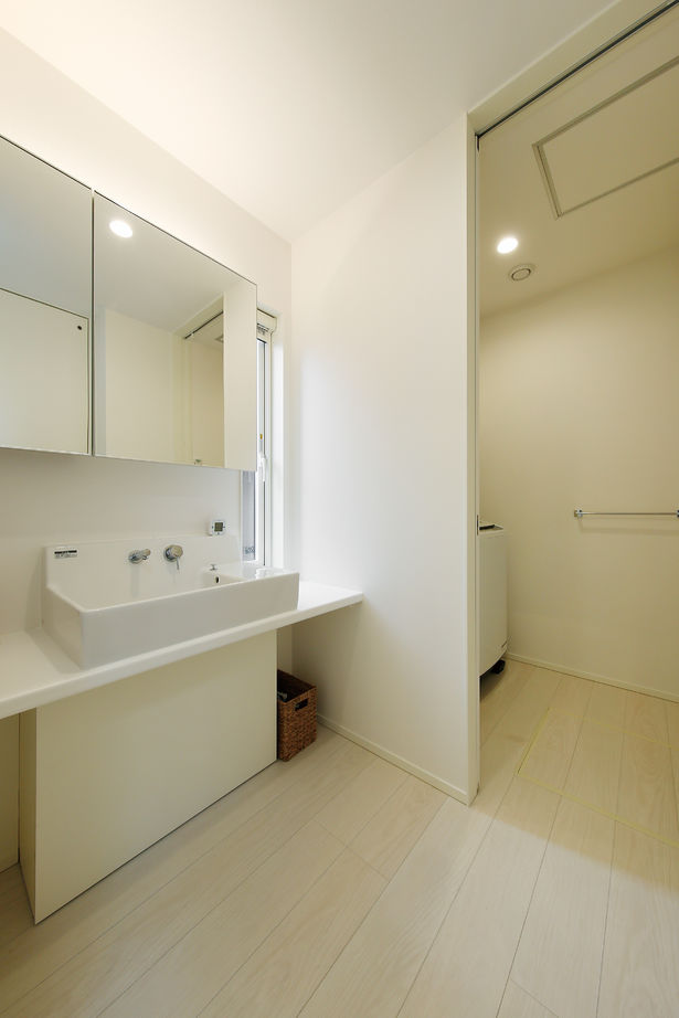 高山マテリアル 【1500万円～1999万円/大和市】趣味も楽しめる防音×収納抜群な住宅！スタイリッシュな佇まいにひとめぼれの建築実例画像10