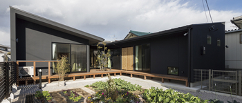 関工務所 【平屋／モダン】自社大工の技術に心を寄せて　熟練の匠と創った美しい住まいの建築実例画像1