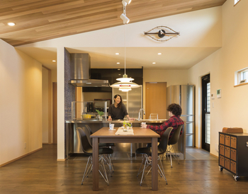 関工務所 【平屋／モダン】自社大工の技術に心を寄せて　熟練の匠と創った美しい住まいの建築実例画像2