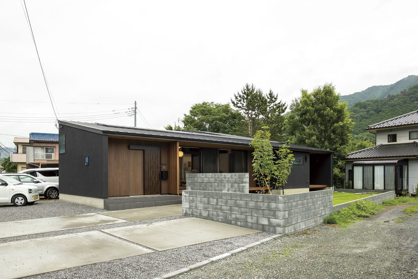 関工務所 【平屋】SE 構法と匠の技で大空間を実現笑顔に包まれた平屋の暮らしの建築実例画像1