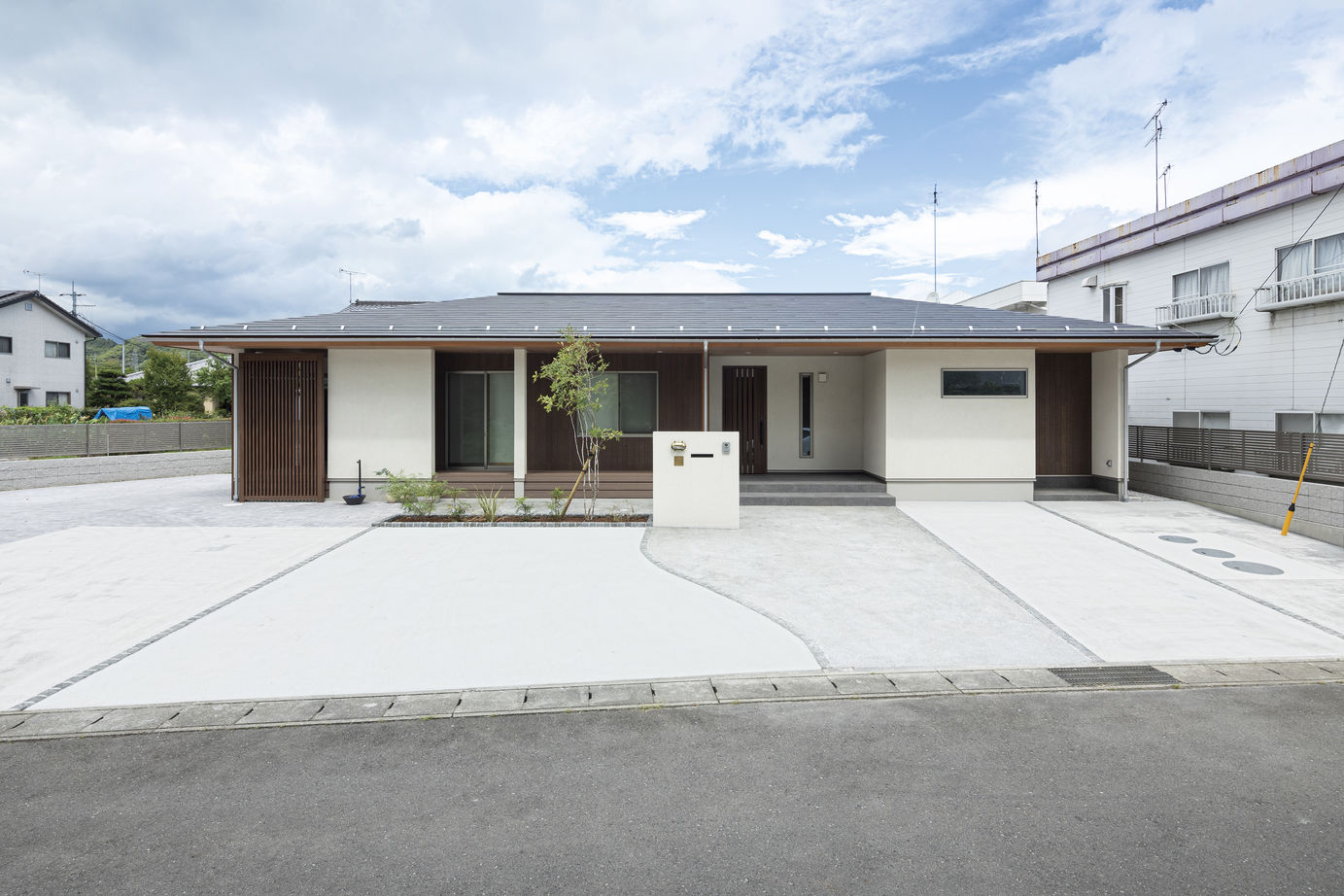 関工務所 【本体価格2500～2999万円】和の寛ぎを匠の技で形にした、風が通りぬける平屋の建築実例画像1