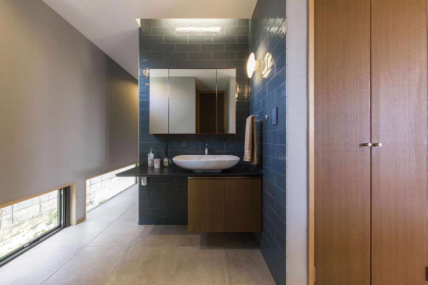 関工務所 【本体価格2500～2999万円/40.8坪】平屋の板張りの家の建築実例画像8