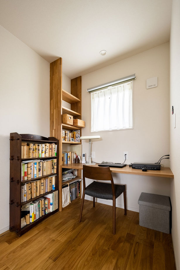 関工務所 【本体価格2500～2999万円/39.3坪】ガレージと趣味スペースがある和モダンな家の建築実例画像7