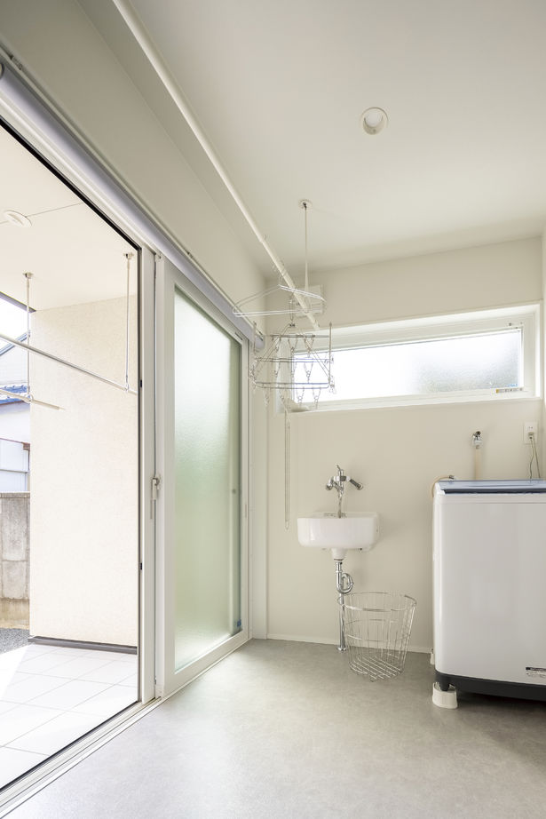 関工務所 【本体価格2000～2499万円/平屋】プライバシーと開放感を両立した中庭のある平屋の家の建築実例画像9