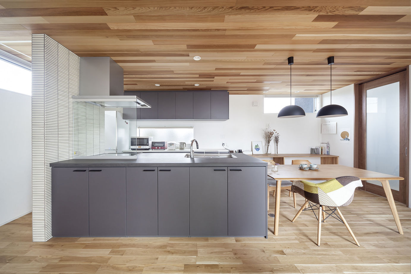 関工務所 【2500～2999万円/35坪】パティオのある家の建築実例画像4